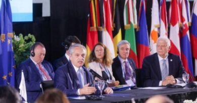 FMs in Buenos Aires call for strengthening of bi-regional dialogue