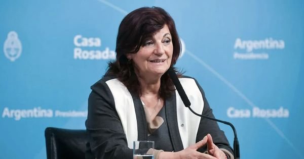 Argentine Labor Minister said inflation is not a priority but Qatar World Cup