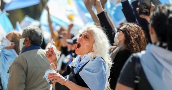 Argentina: Higher court orders rebel group leaders be released