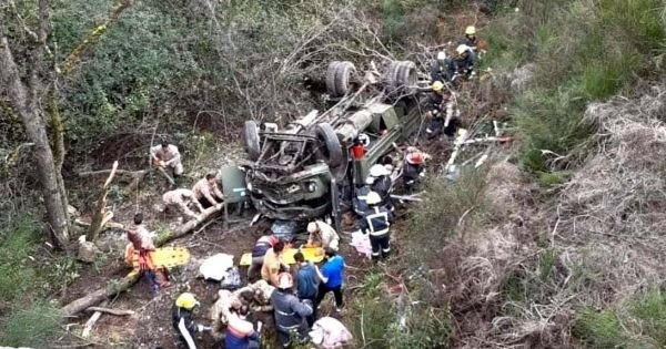 Four Argentine soldiers killed in lorry crash